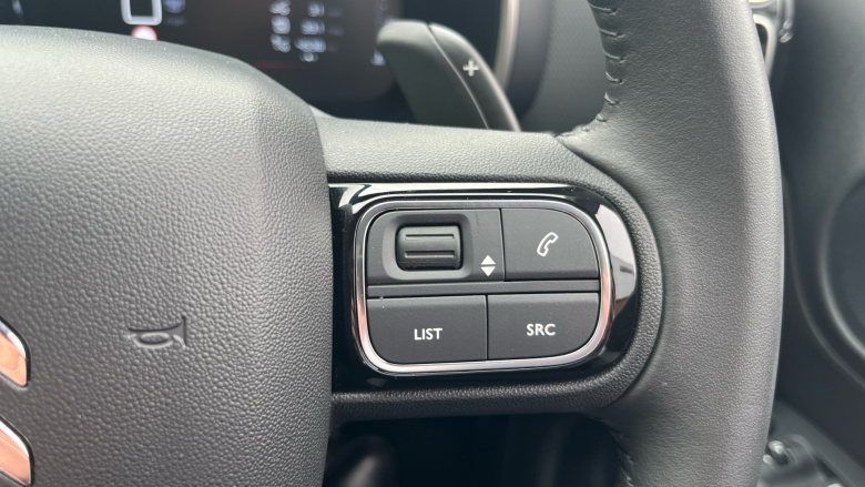 Citroen C5 Aircross 1.2 Hybrid 136 E-series 5dr e-DCS6 Petrol Hatchback